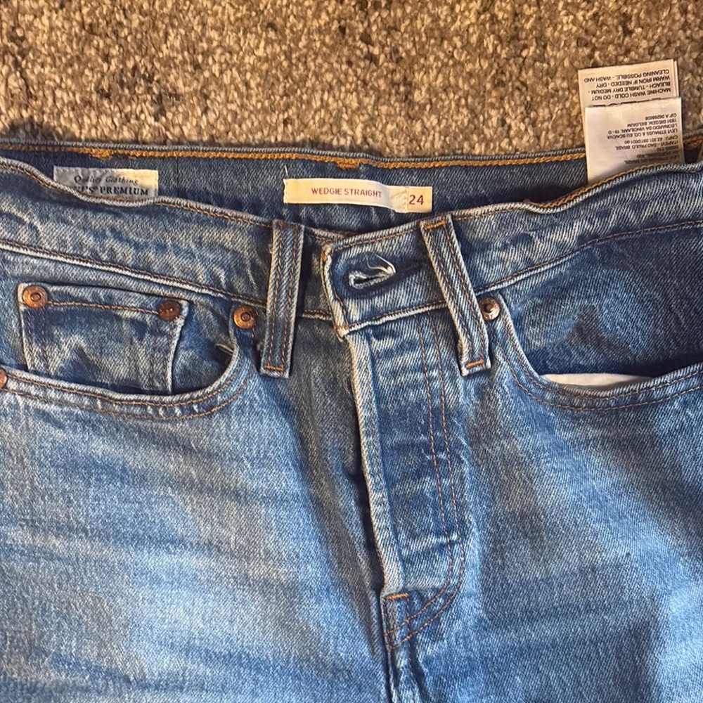 Levi's Blue Straight Leg Jeans Classic Style - Picture 3 of 8